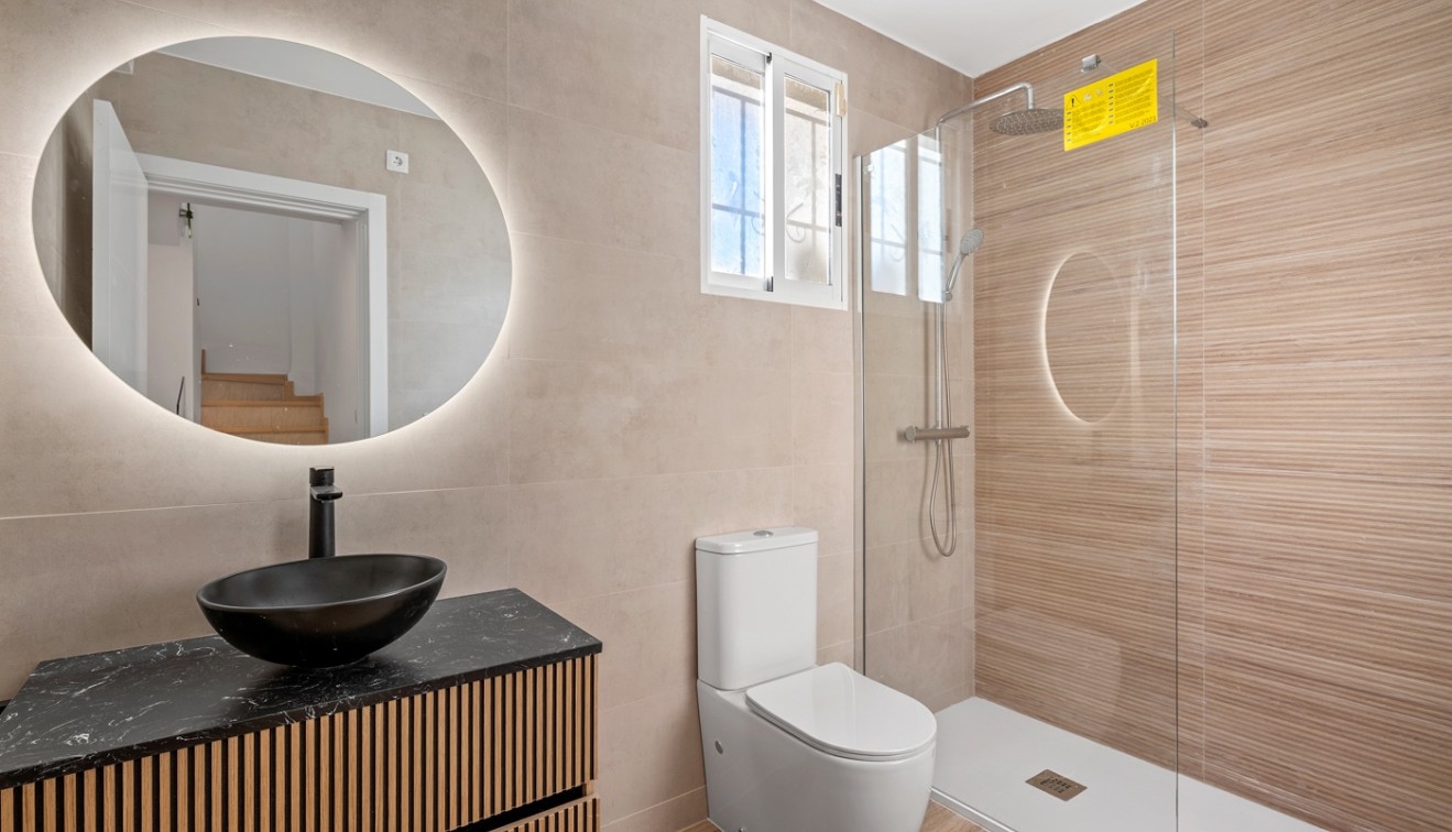 Prodej - Semi-detached - Benimar