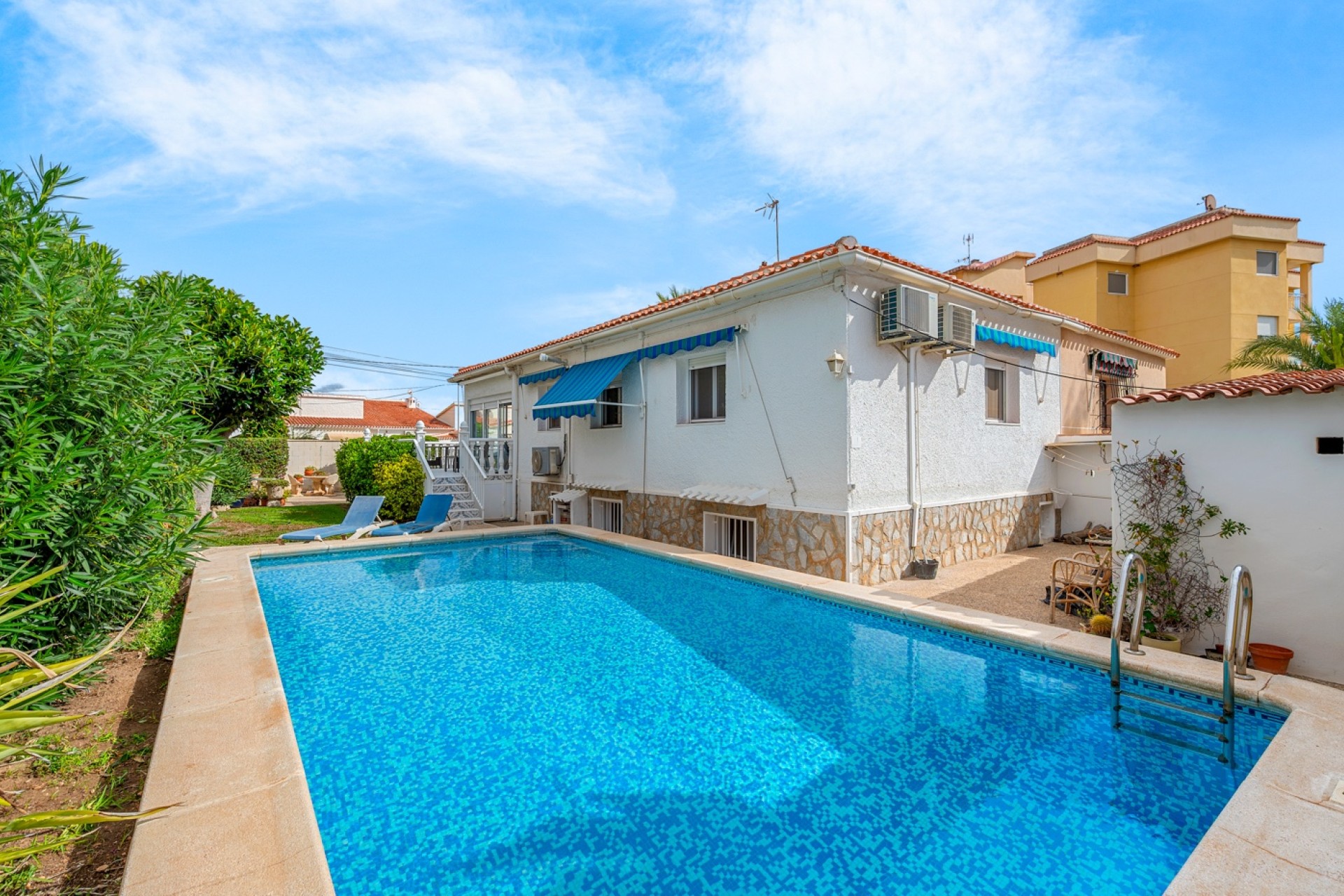 Prodej - Semi-detached - Orihuela costa - Punta Prima