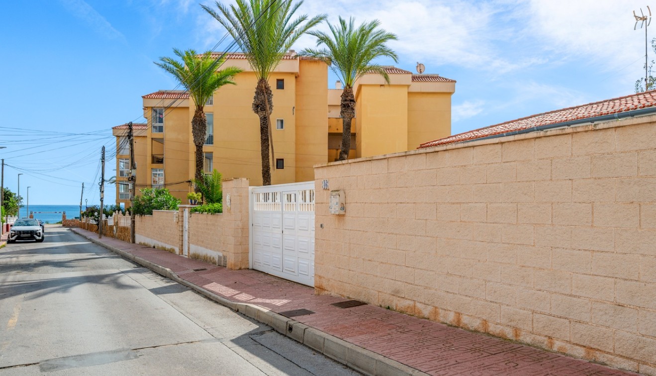 Prodej - Semi-detached - Orihuela costa - Punta Prima