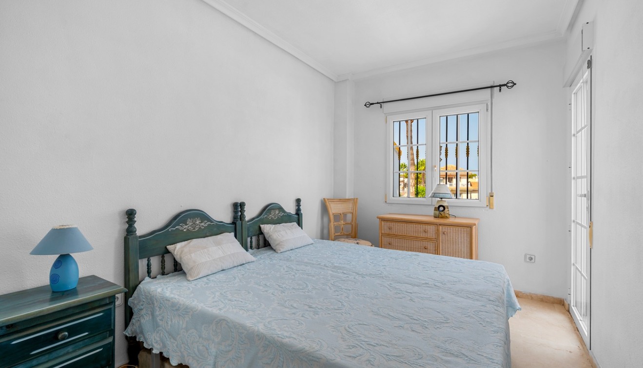 Prodej - Town House - Orihuela costa - Los Dolses
