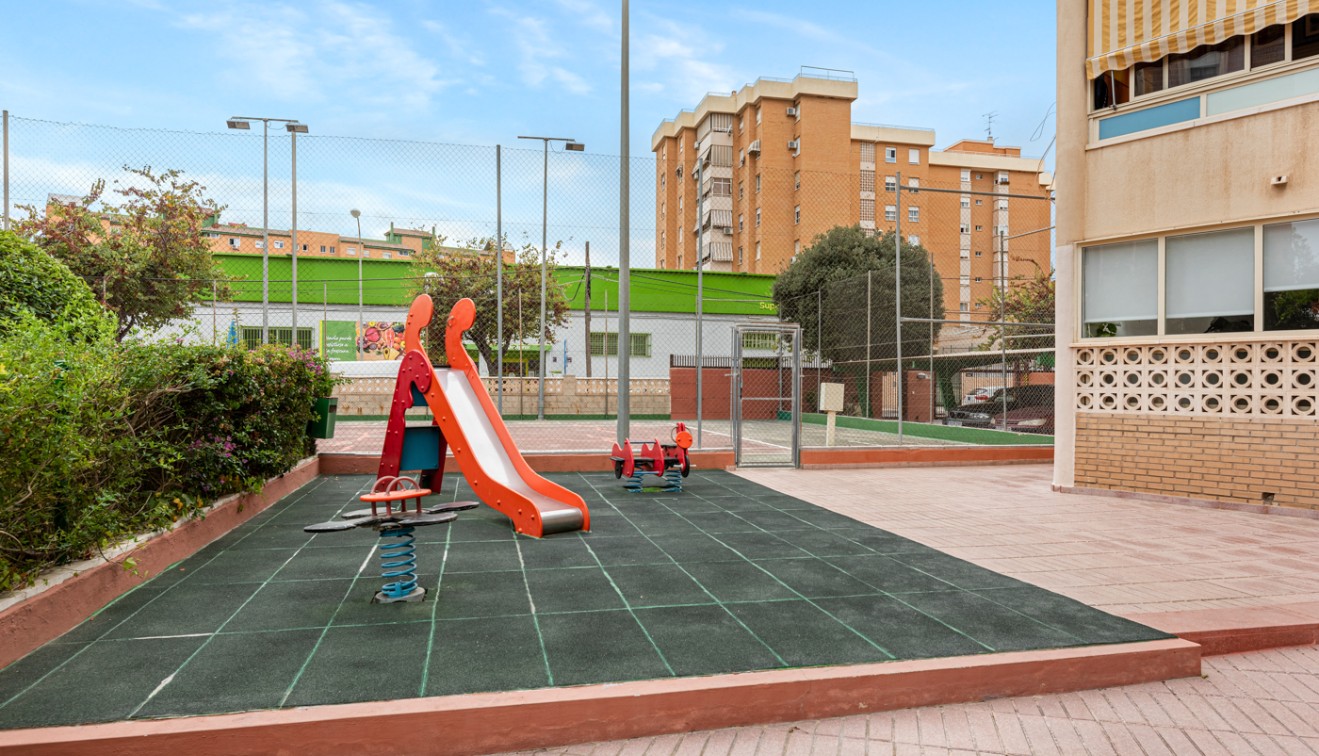 Prodej - Townhouse - Alicante - Babel