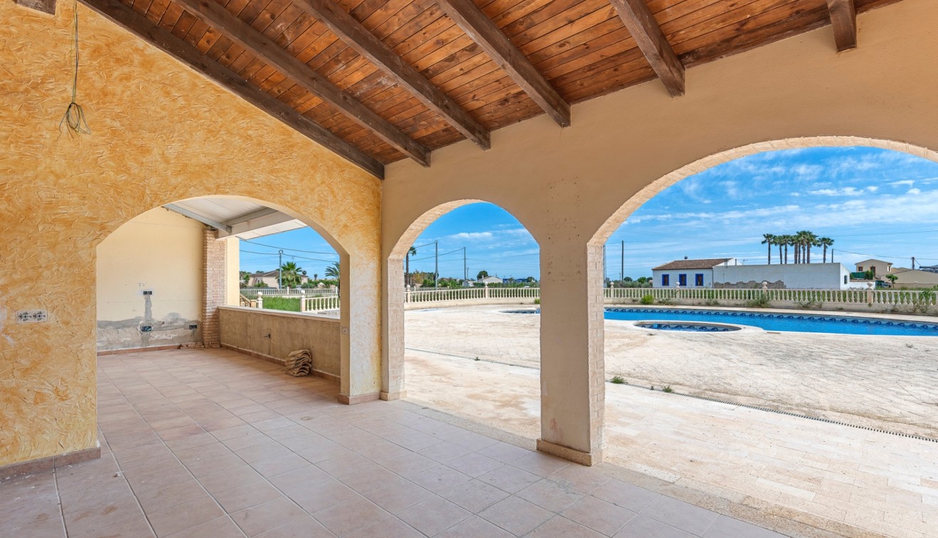 Prodej - Venkovské sídlo - Callosa del Segura - Callosa De Segura