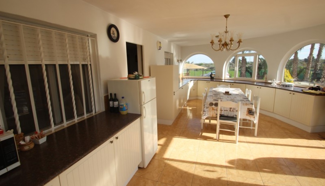 Prodej - Venkovské sídlo - Rojales