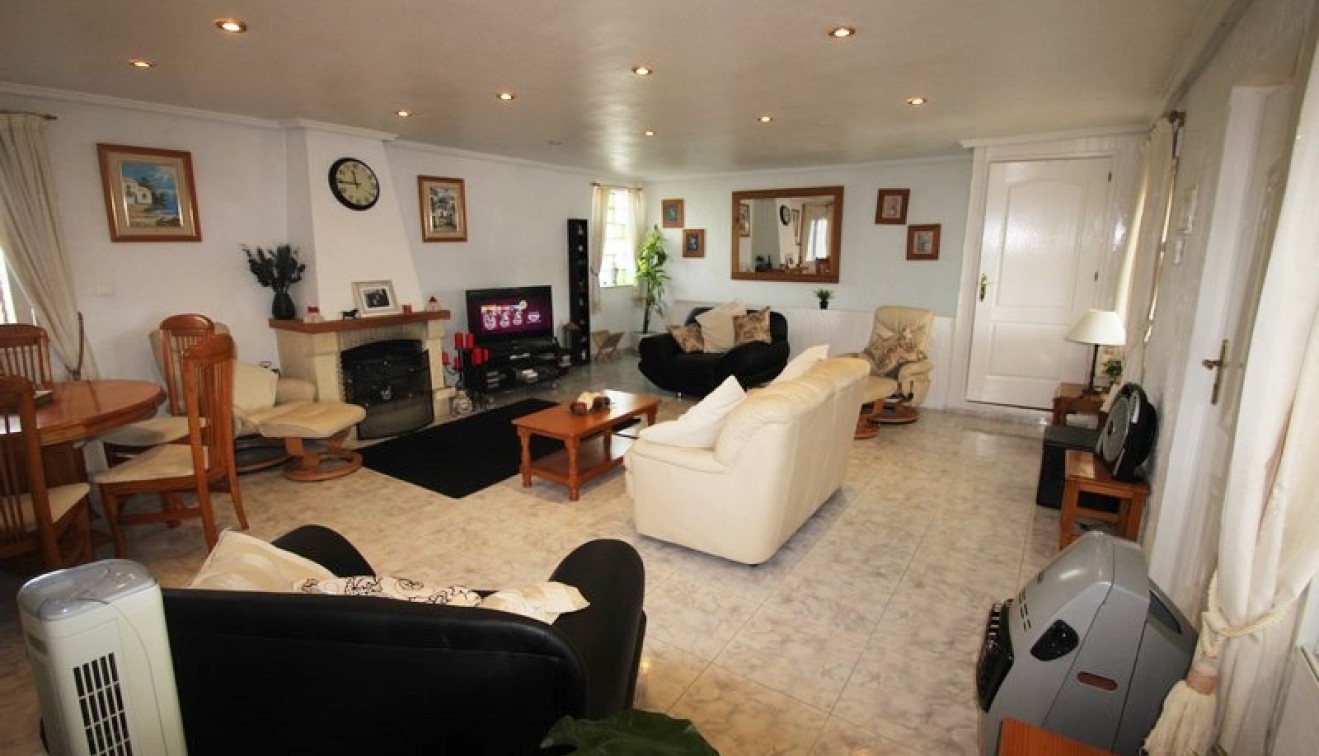 Prodej - Venkovské sídlo - Rojales