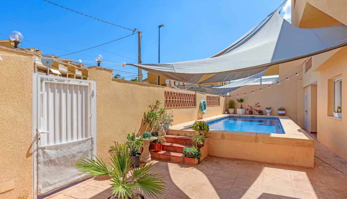 Prodej - Villa - Alfas del Pi