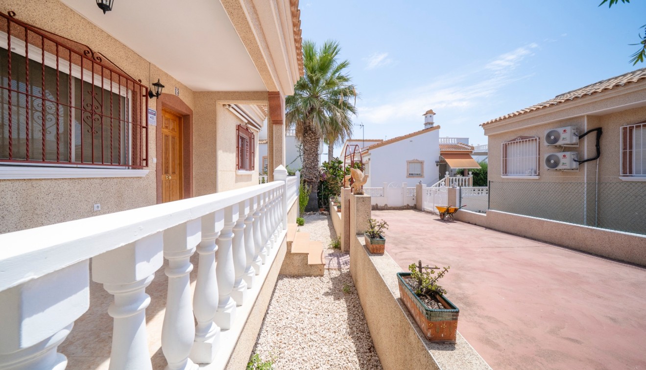 Prodej - Villa - Algorfa