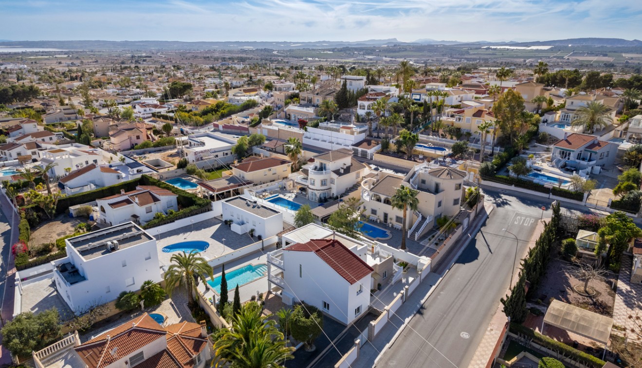 Prodej - Villa - Ciudad Quesada - Rojales - Rojales