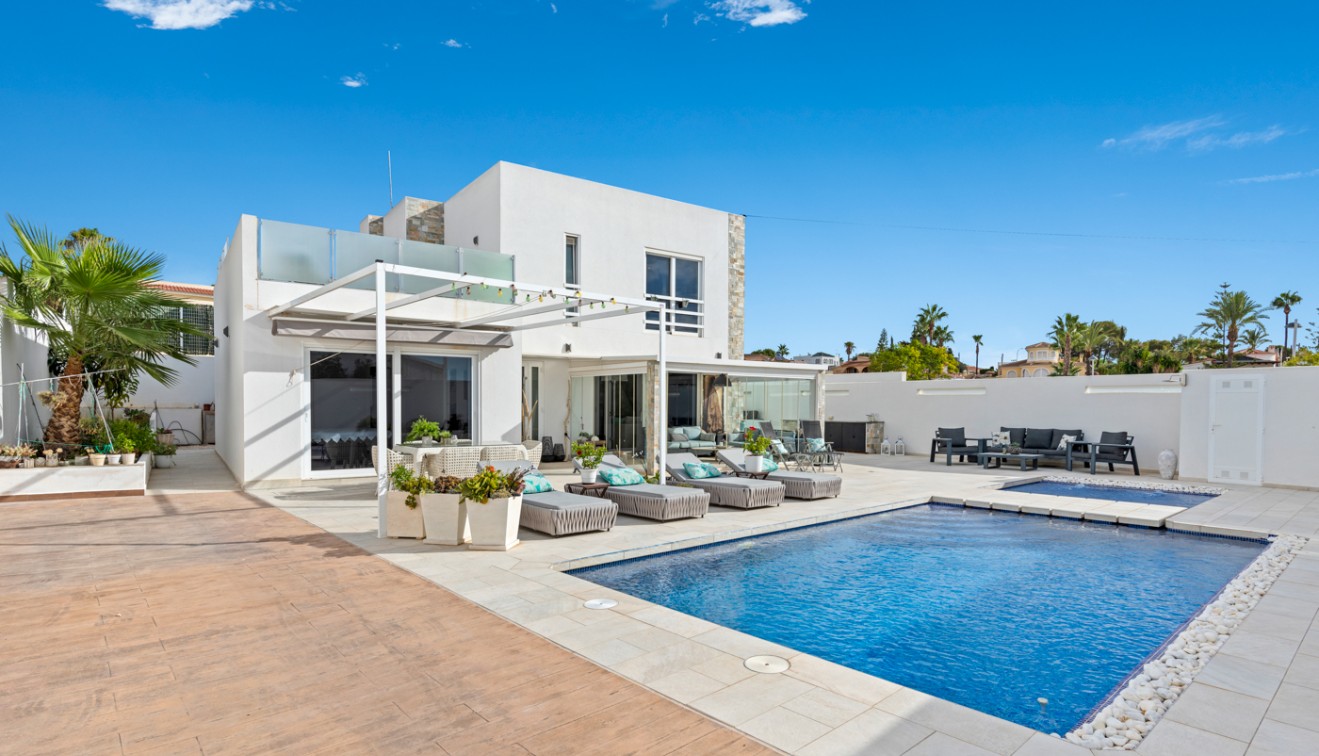 Prodej - Villa - Ciudad Quesada - Rojales