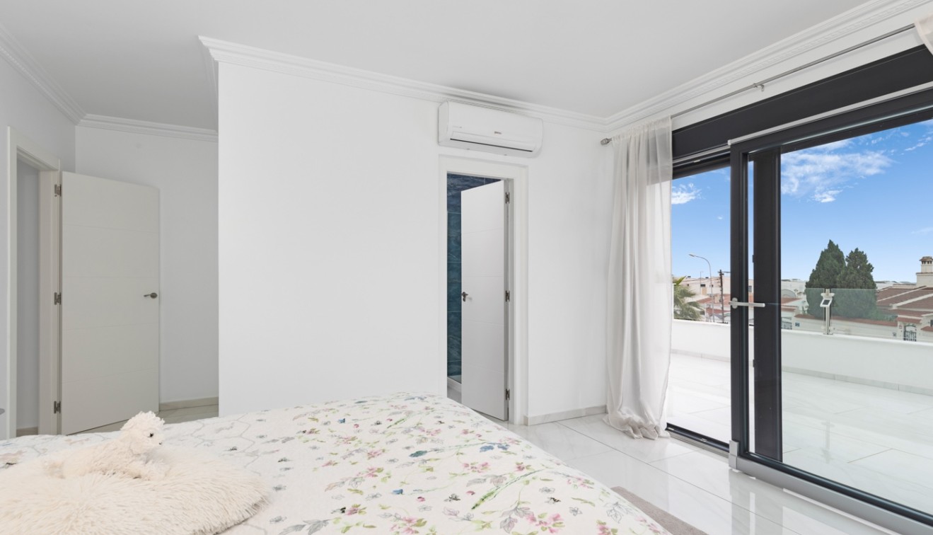 Prodej - Villa - Ciudad Quesada - Rojales