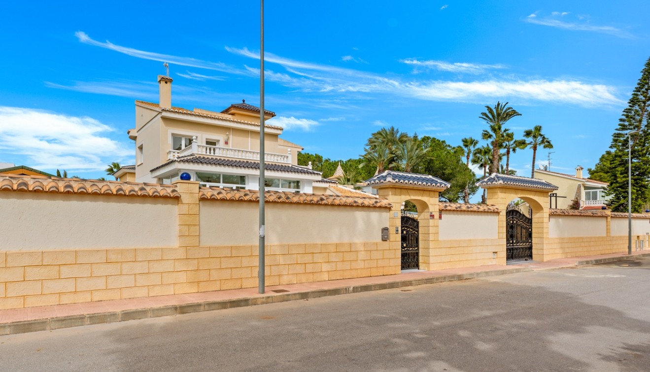 Prodej - Villa - Ciudad Quesada - Rojales