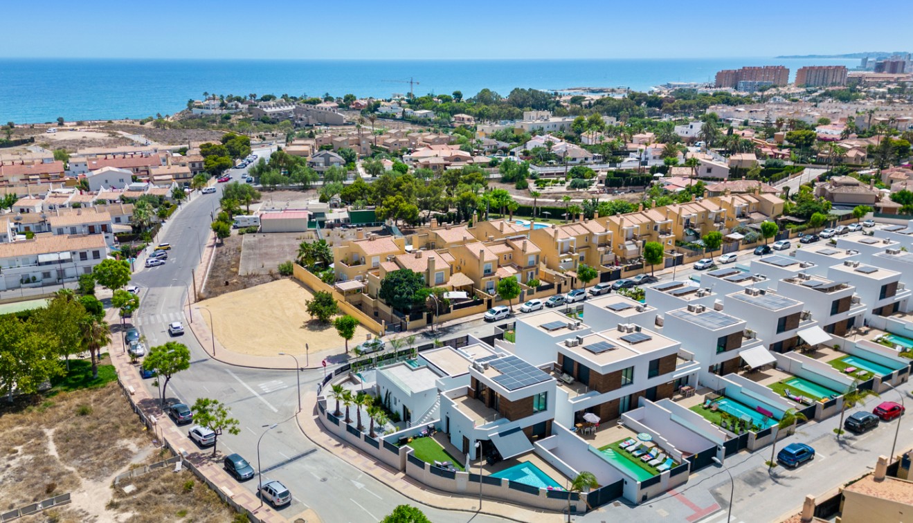 Prodej - Villa - El Campello - El Amerador