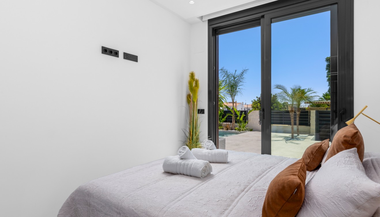 Prodej - Villa - El Campello - El Amerador