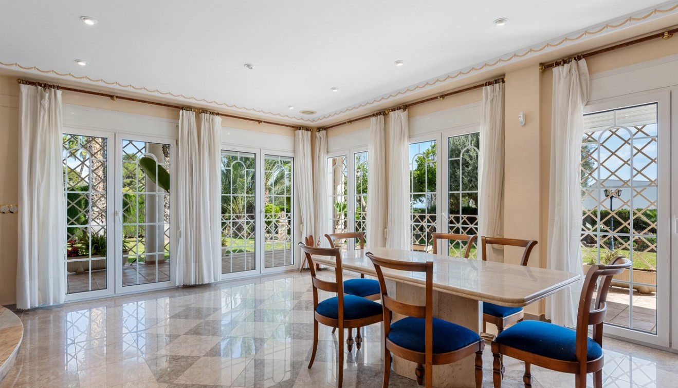 Prodej - Villa - Elche/Elx