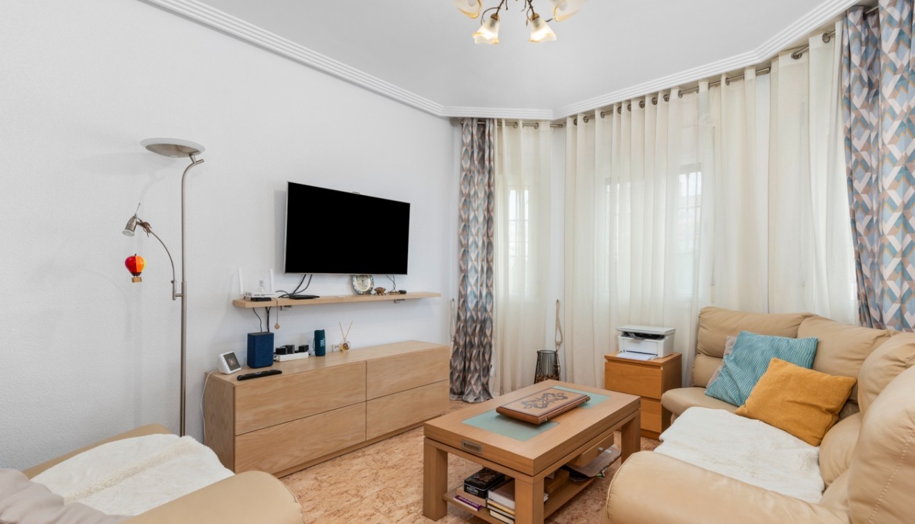 Prodej - Villa - Guardamar del Segura