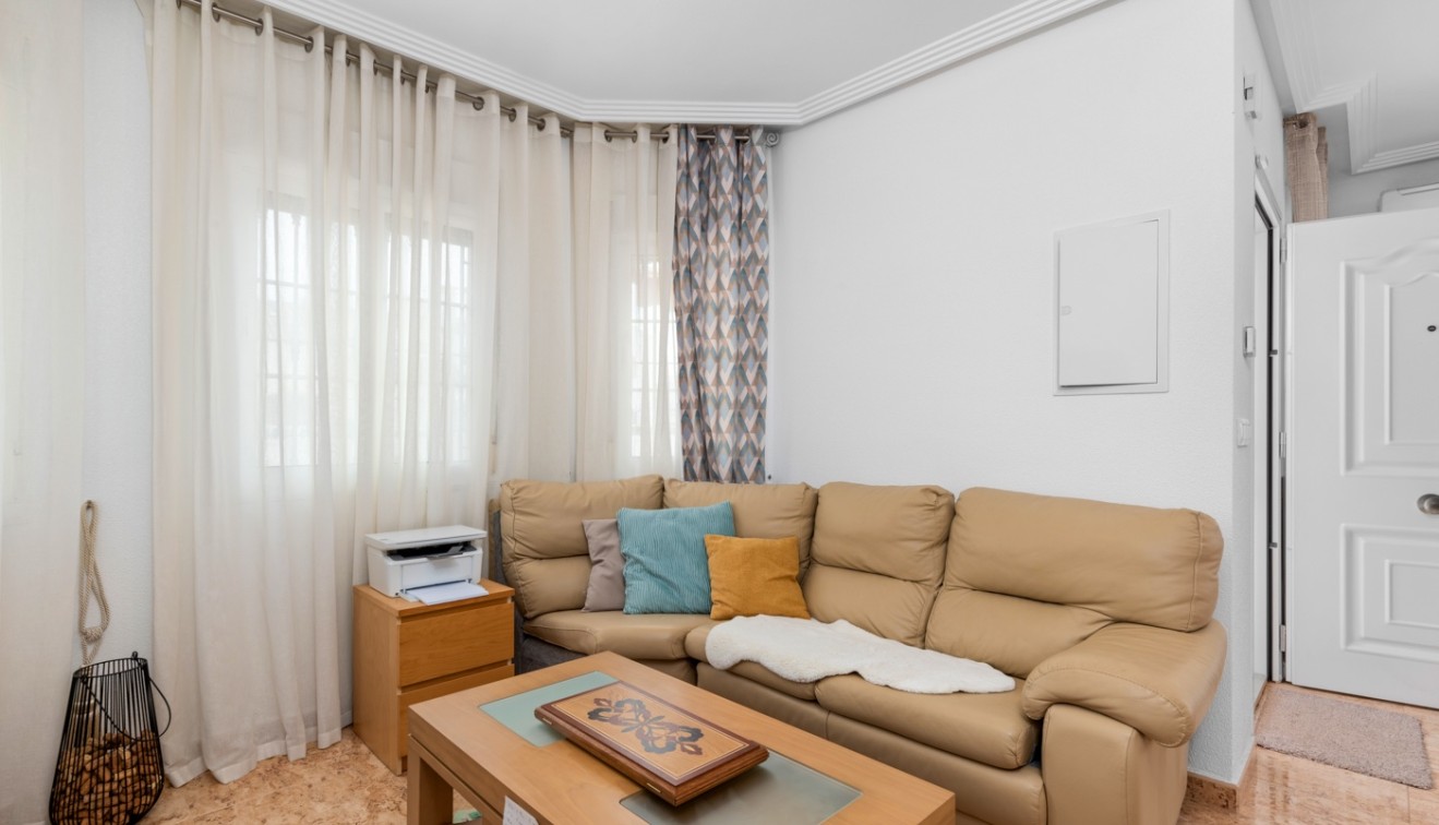 Prodej - Villa - Guardamar del Segura