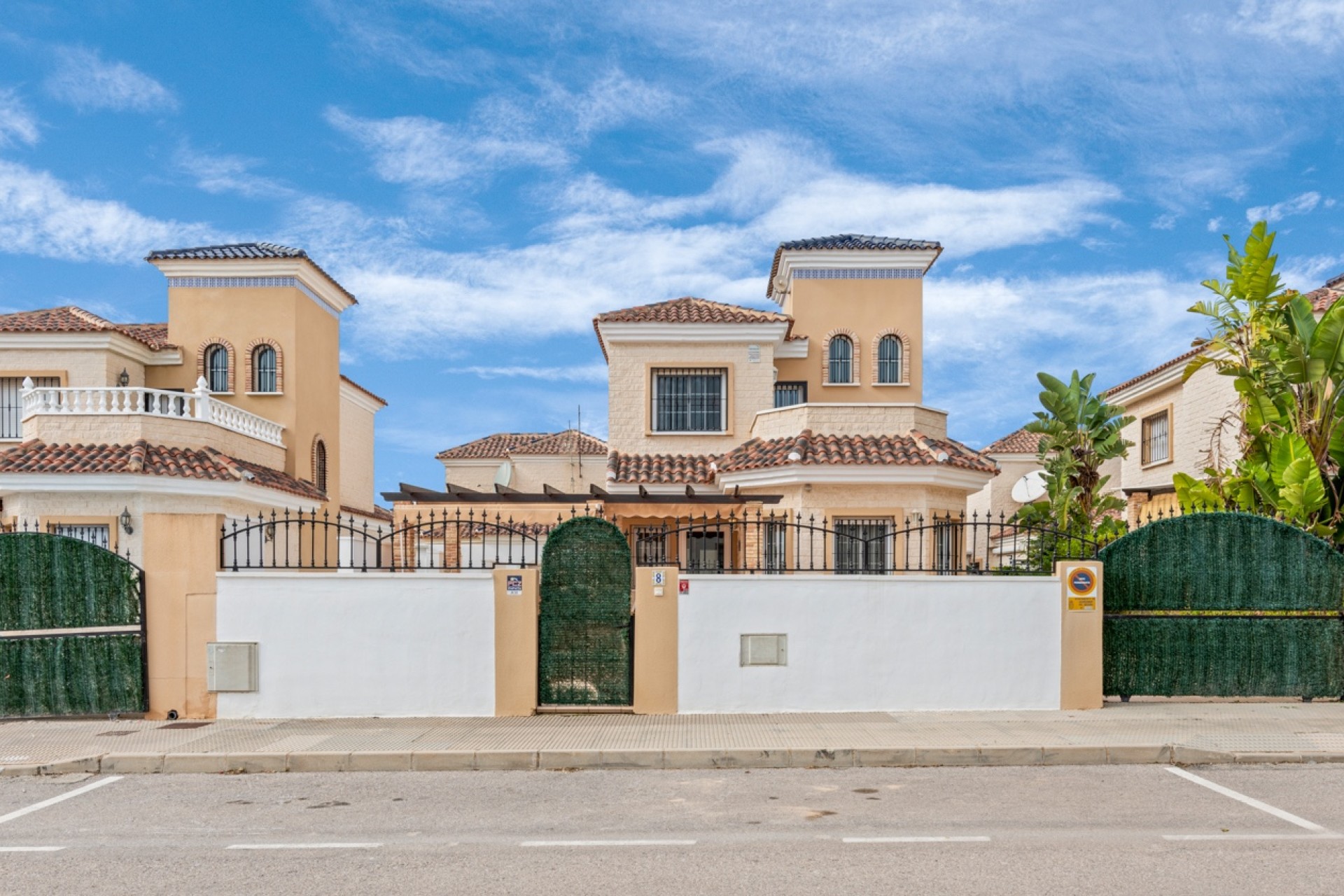 Prodej - Villa - Guardamar del Segura