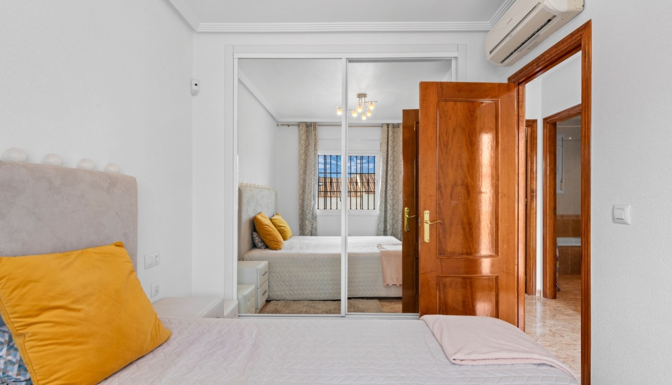 Prodej - Villa - Guardamar del Segura