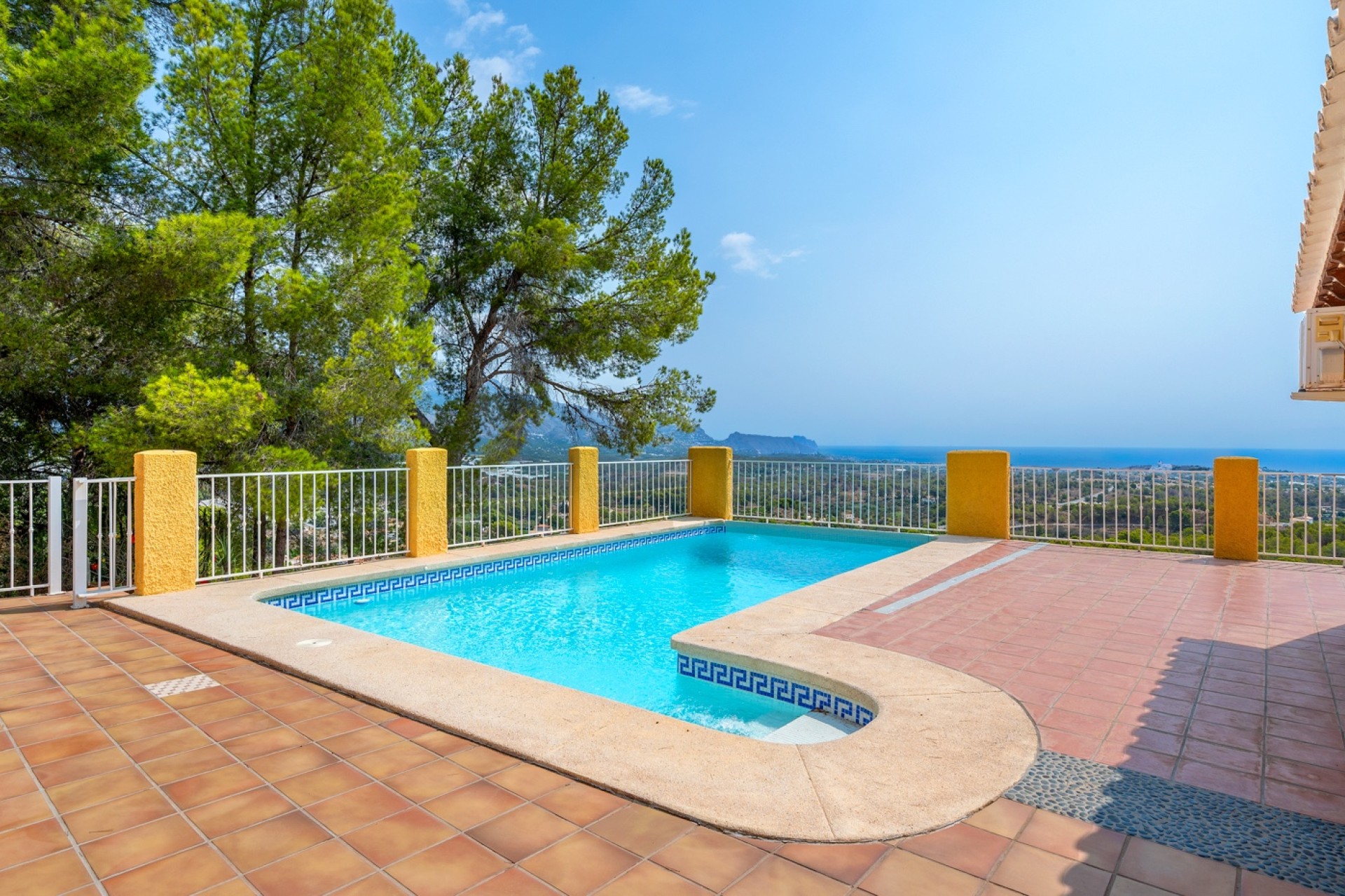 Prodej - Villa - La Nucia - El tossal