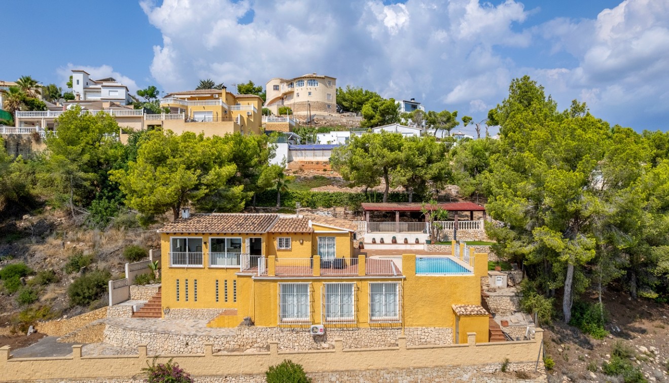 Prodej - Villa - La Nucia - El tossal