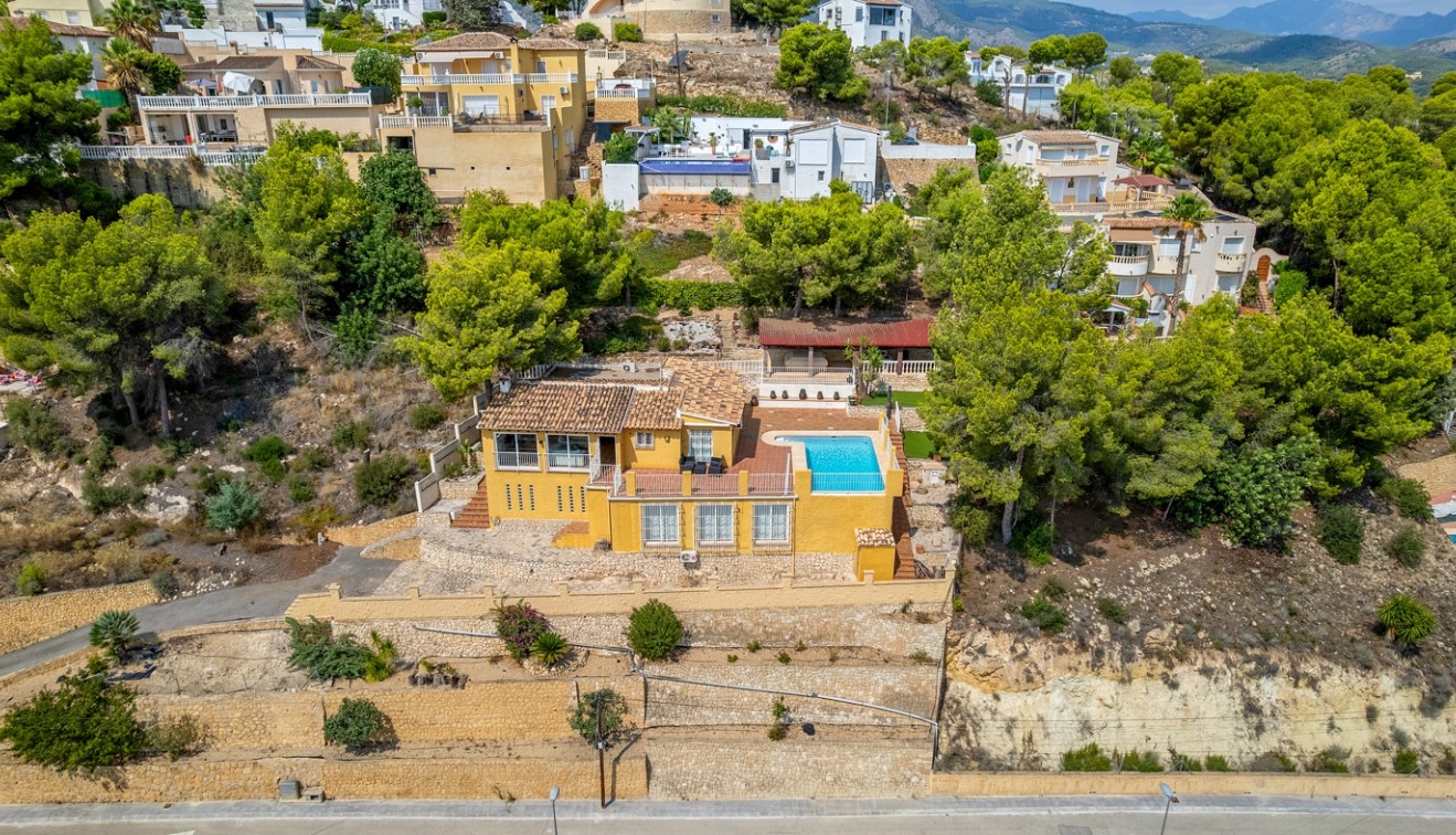 Prodej - Villa - La Nucia - El tossal