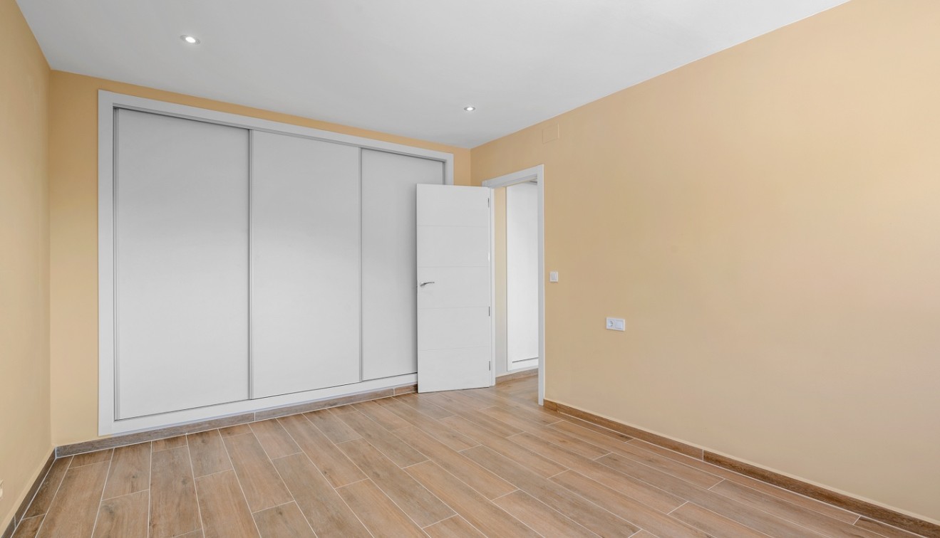 Prodej - Villa - La Nucia - La nucia