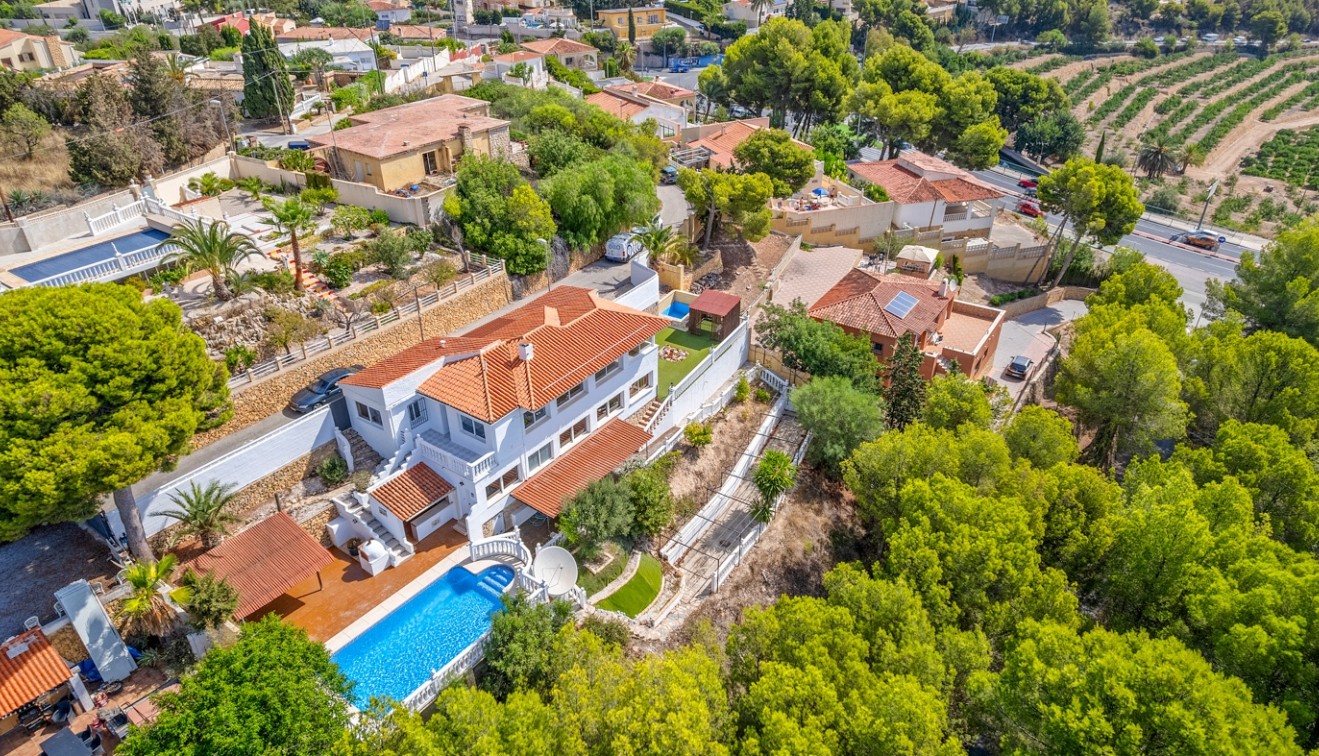 Prodej - Villa - La Nucia - La nucia