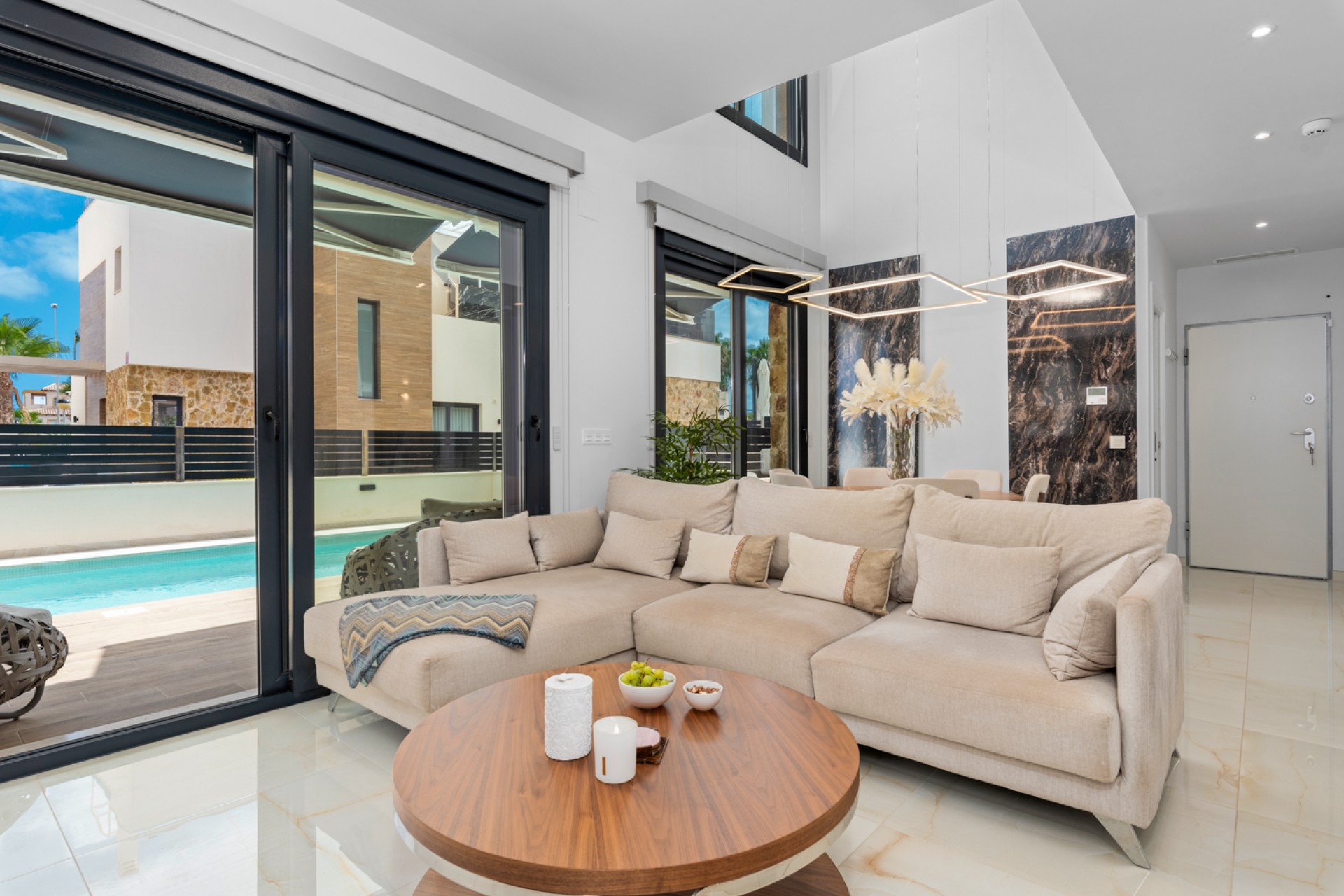 Prodej - Villa - Orihuela costa - Lomas de Cabo Roig