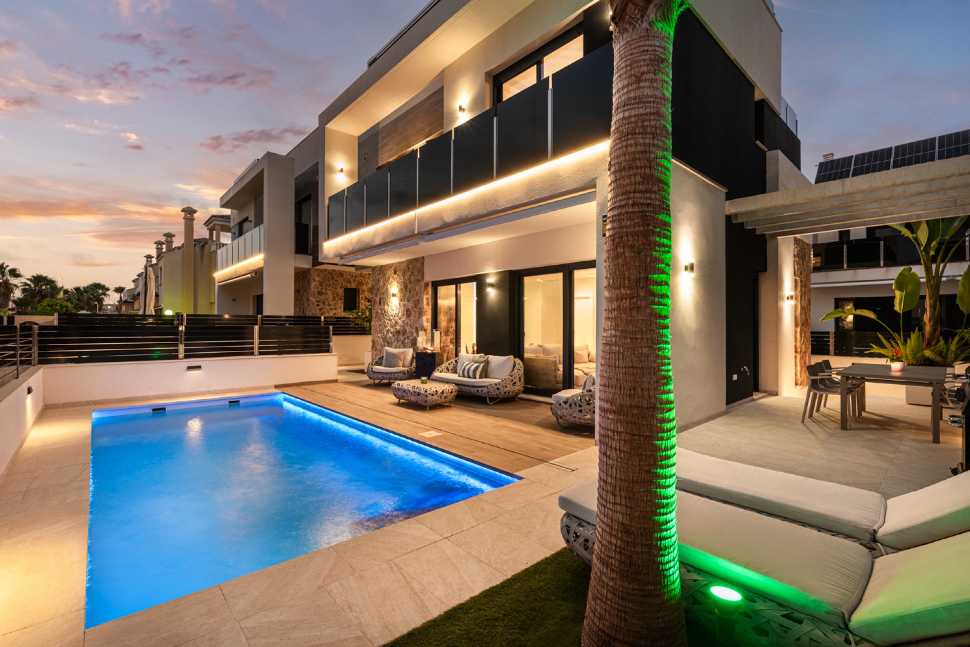 Prodej - Villa - Orihuela costa - Lomas de Cabo Roig