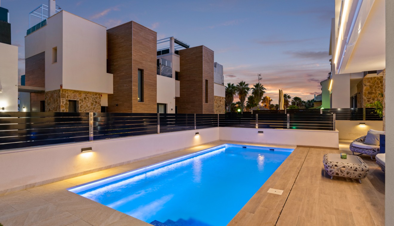 Prodej - Villa - Orihuela costa - Lomas de Cabo Roig