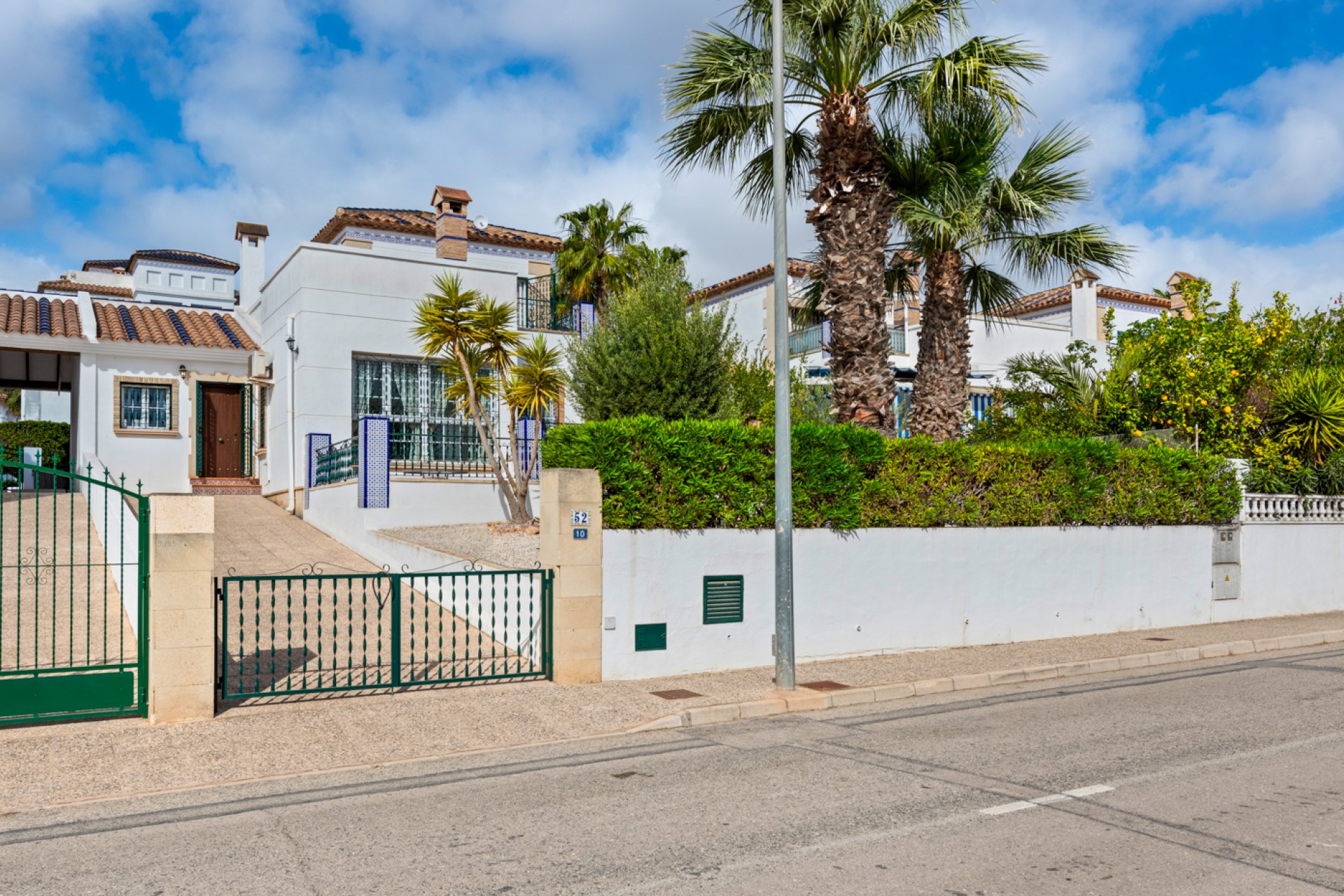 Prodej - Villa - Orihuela costa - Villamartín