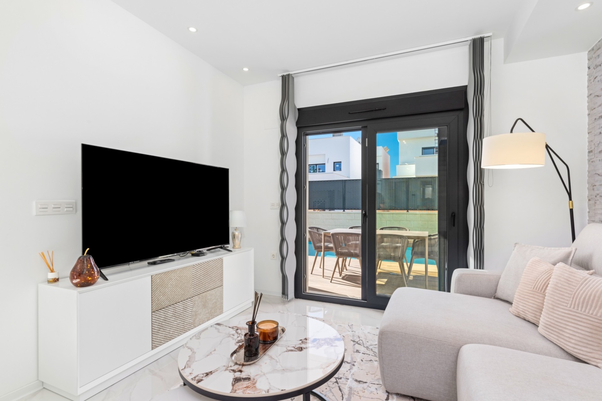 Prodej - Villa - Orihuela - Vistabella Golf