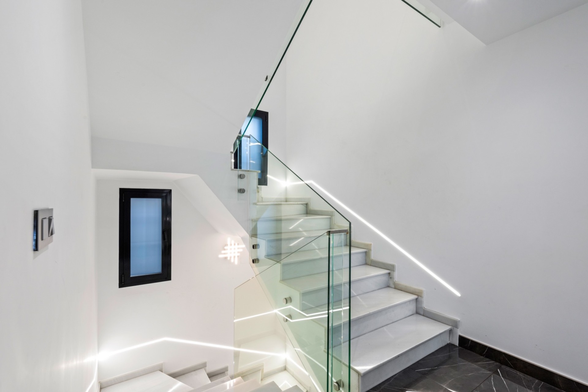 Prodej - Villa - San Juan Alicante - Frank Espinós