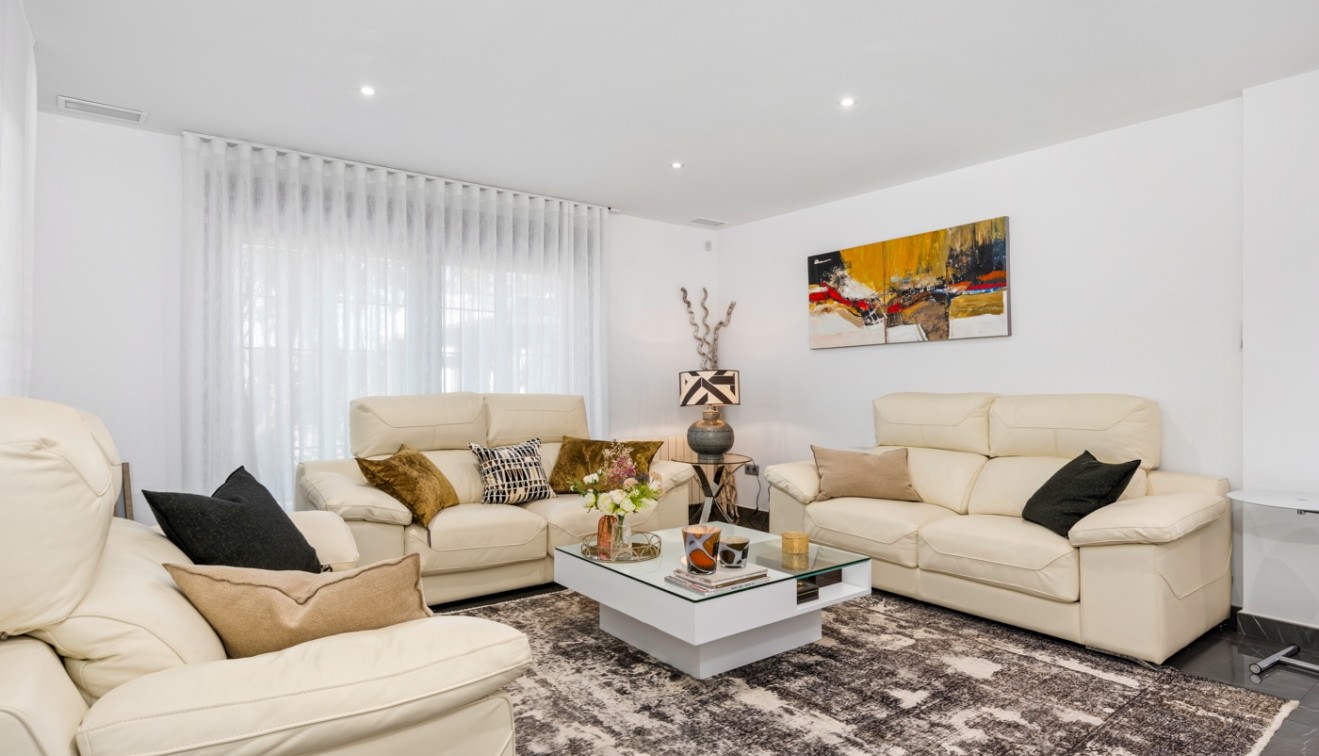 Prodej - Villa - San Juan Alicante - Frank Espinós