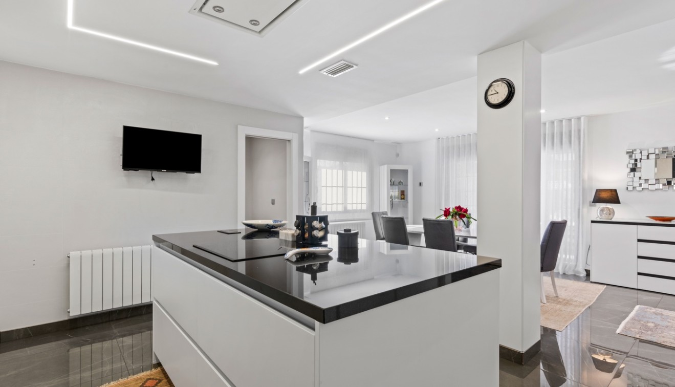 Prodej - Villa - San Juan Alicante - Frank Espinós