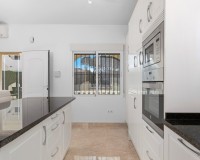 Prodej - Villa - Torrevieja - Los Balcones