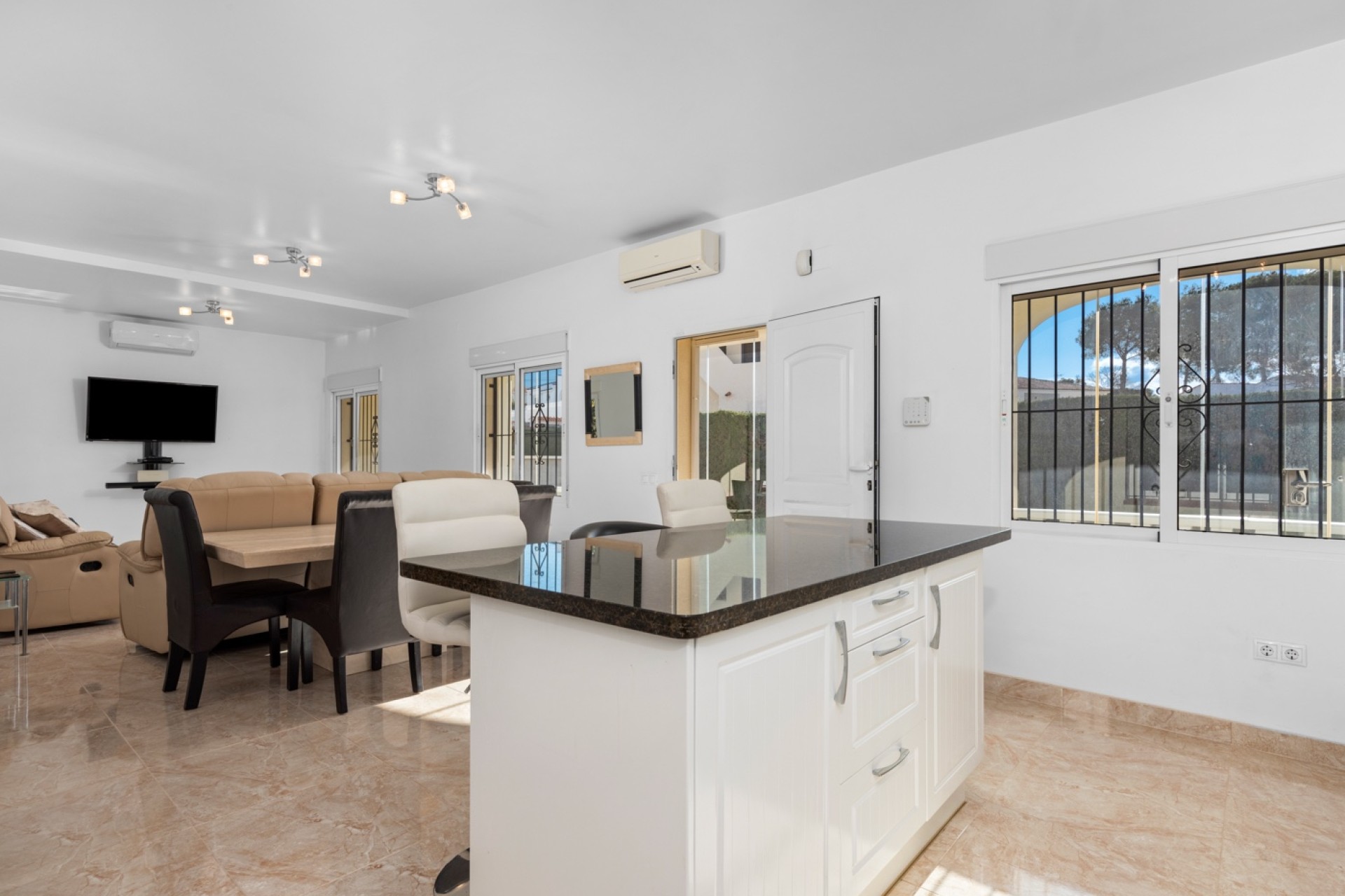 Prodej - Villa - Torrevieja - Los Balcones