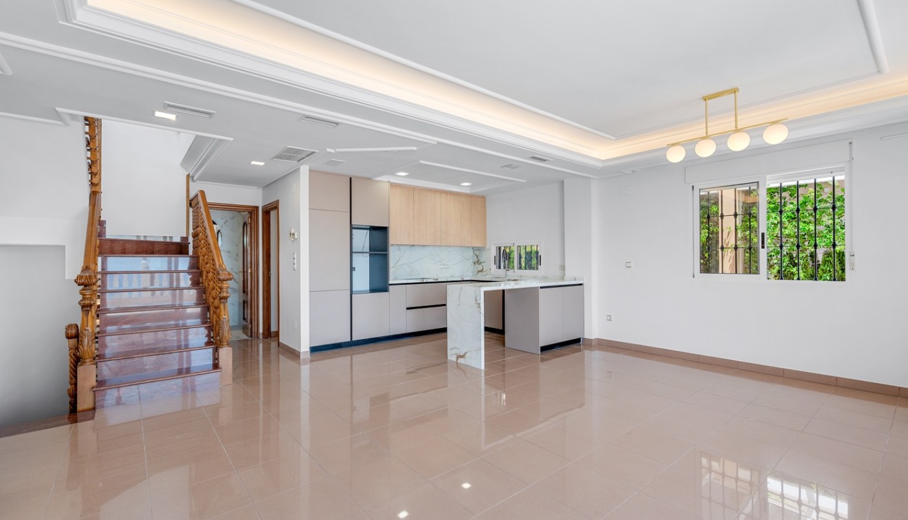 Pronájem - Villa - Torrevieja