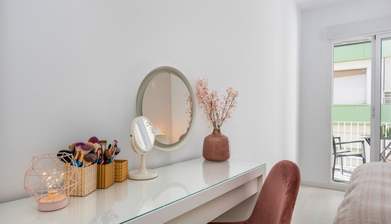 Sale - Apartment - Alicante - Alicante center