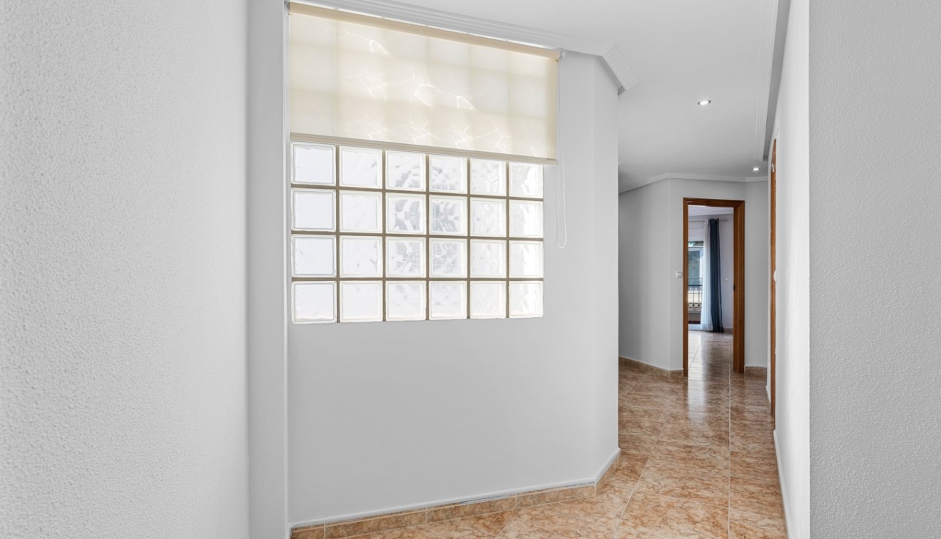 Sale - Apartment - Almoradí