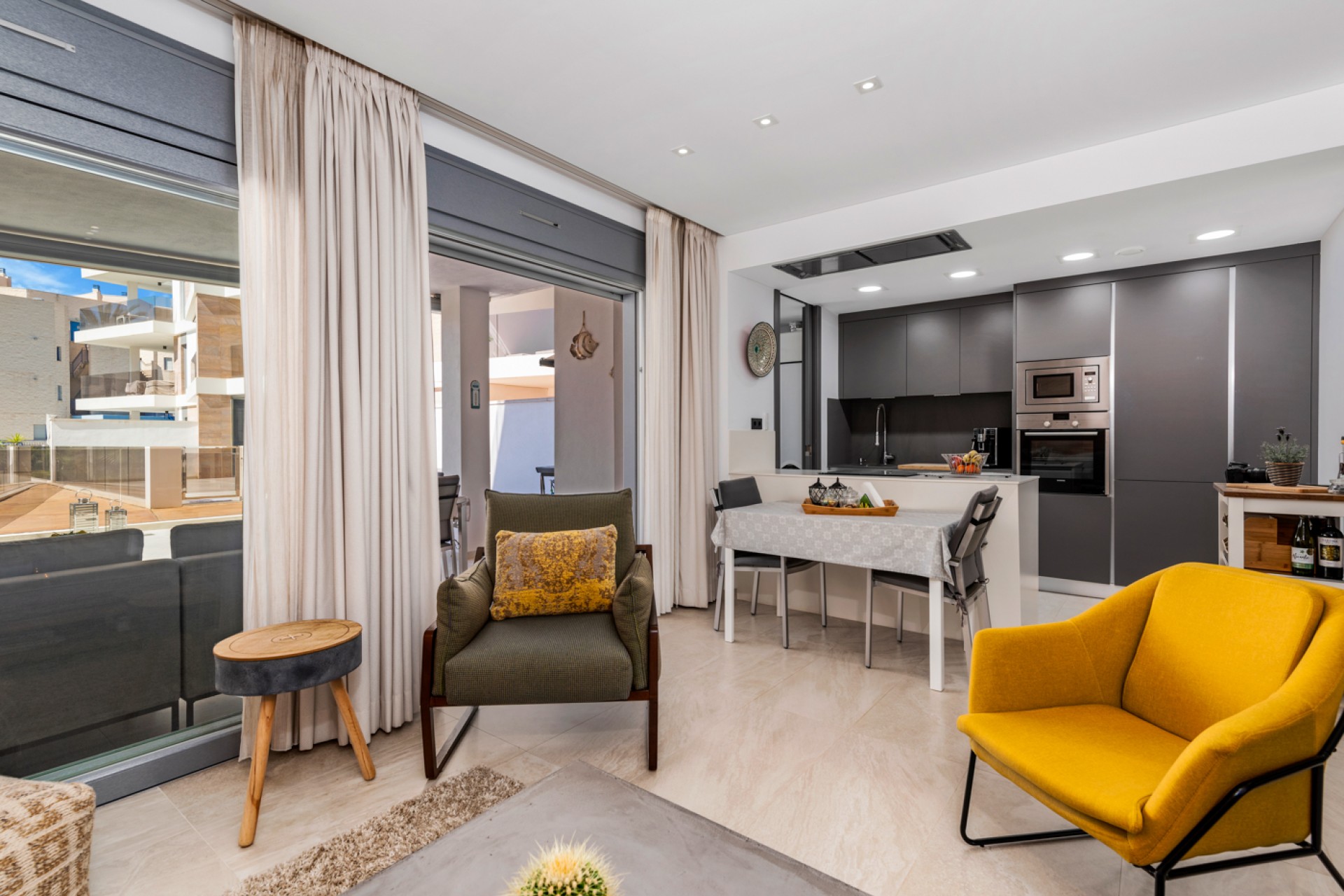 Sale - Apartment - Cabo Roig