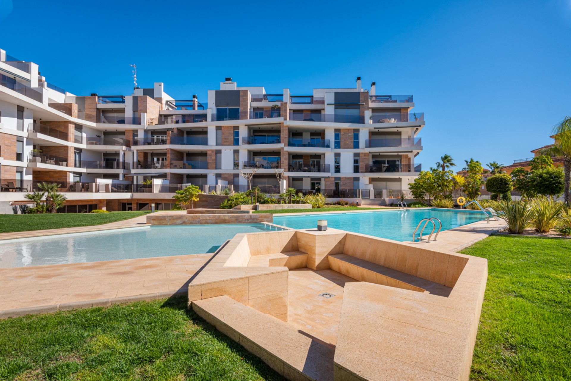 Sale - Apartment - Cabo Roig