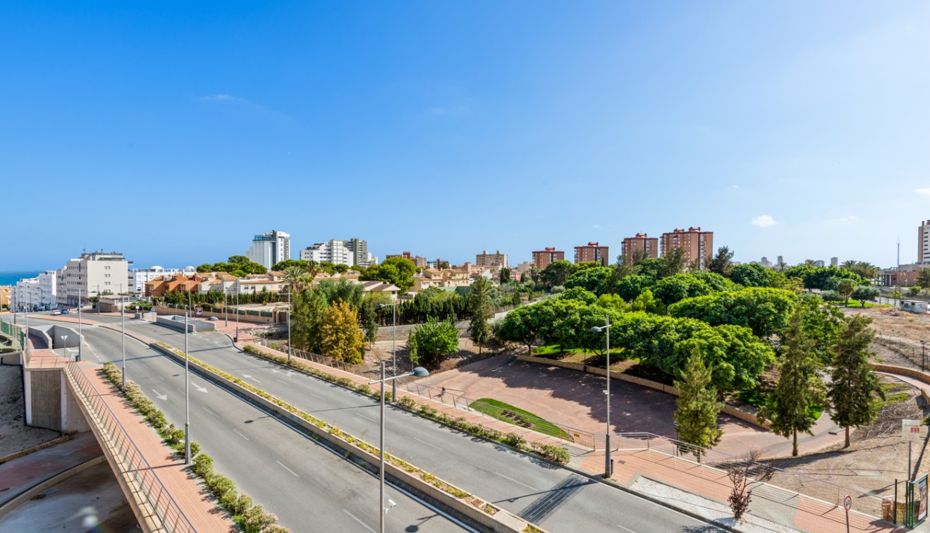 Sale - Apartment - El Campello - El Amerador