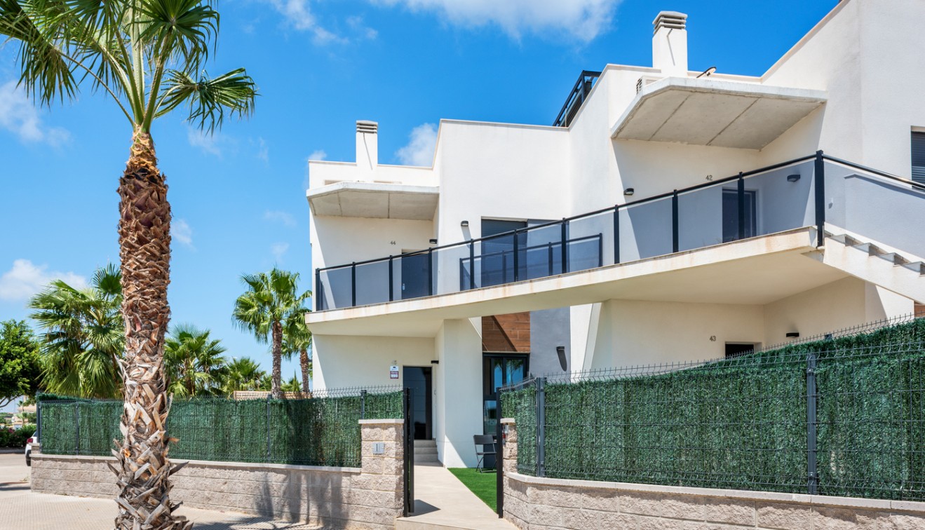 Sale - Apartment - El Raso