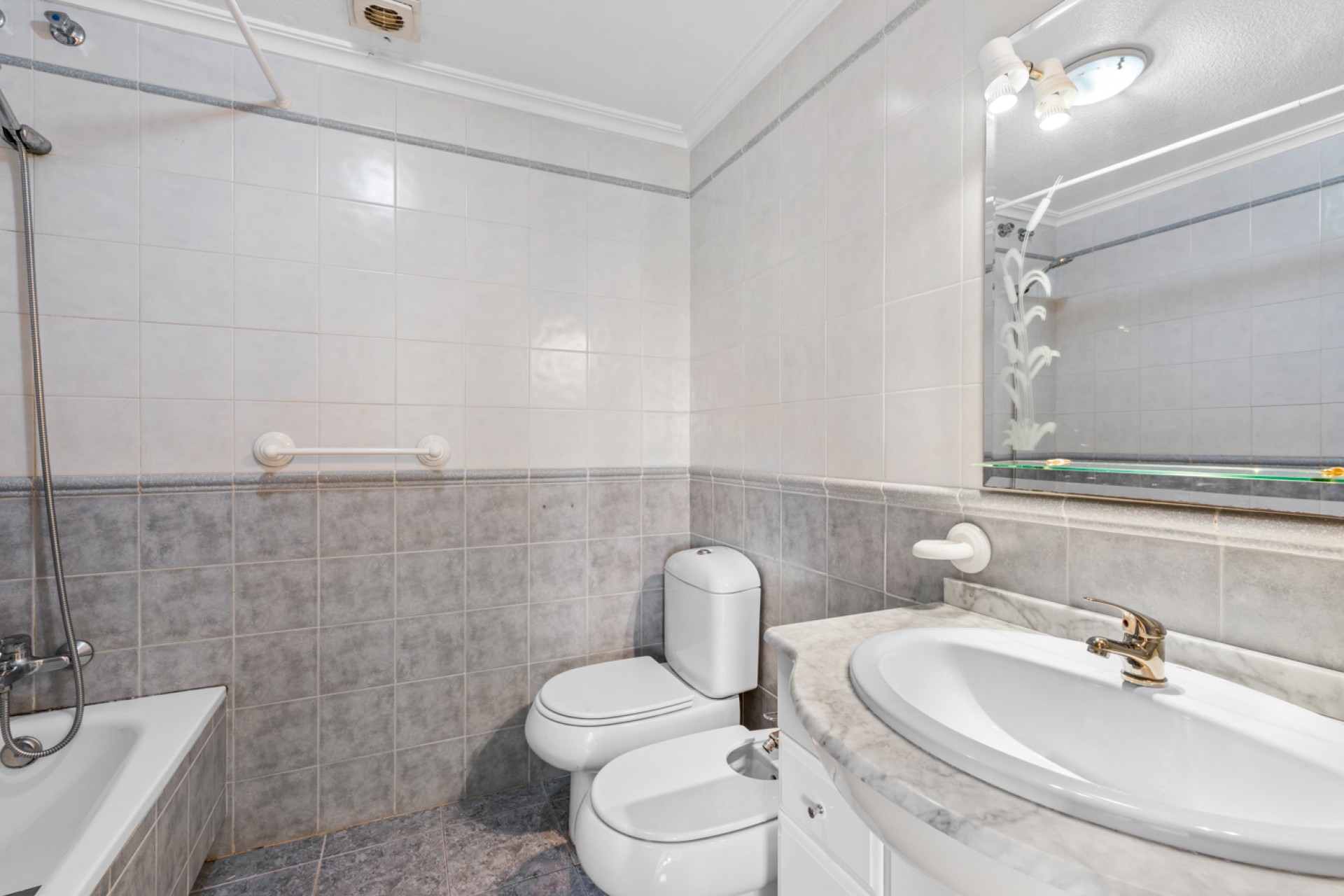 Sale - Apartment - Gran Alacant