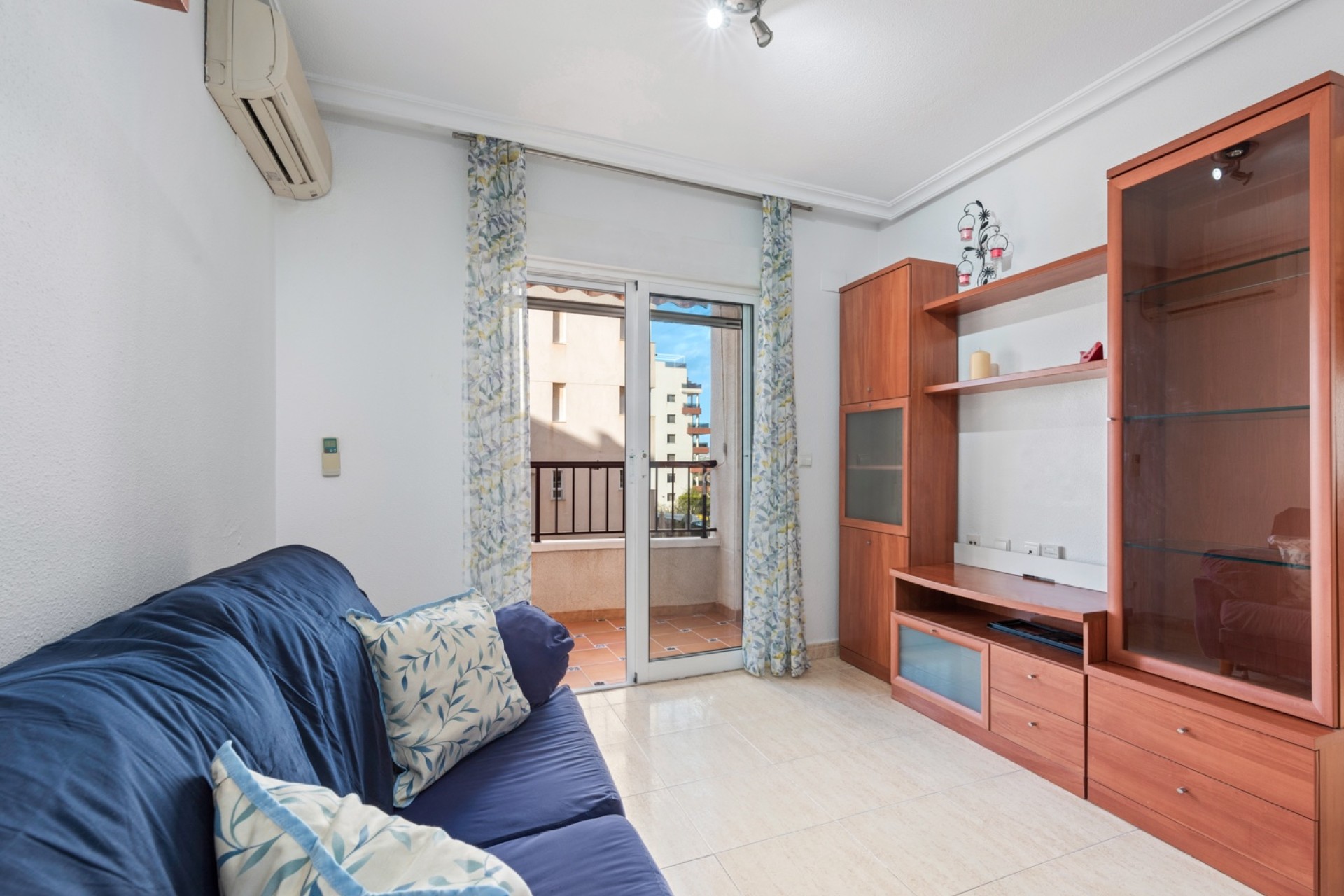 Sale - Apartment - Guardamar del Segura - Pueblo