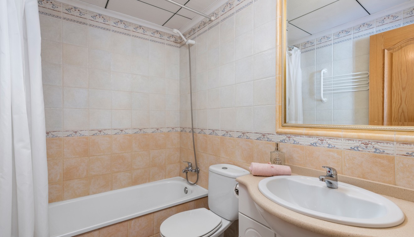 Sale - Apartment - Guardamar del Segura