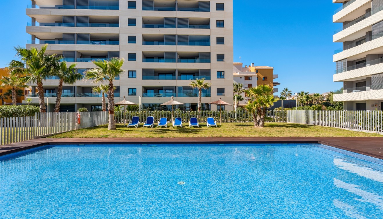 Sale - Apartment - Orihuela costa - Punta Prima