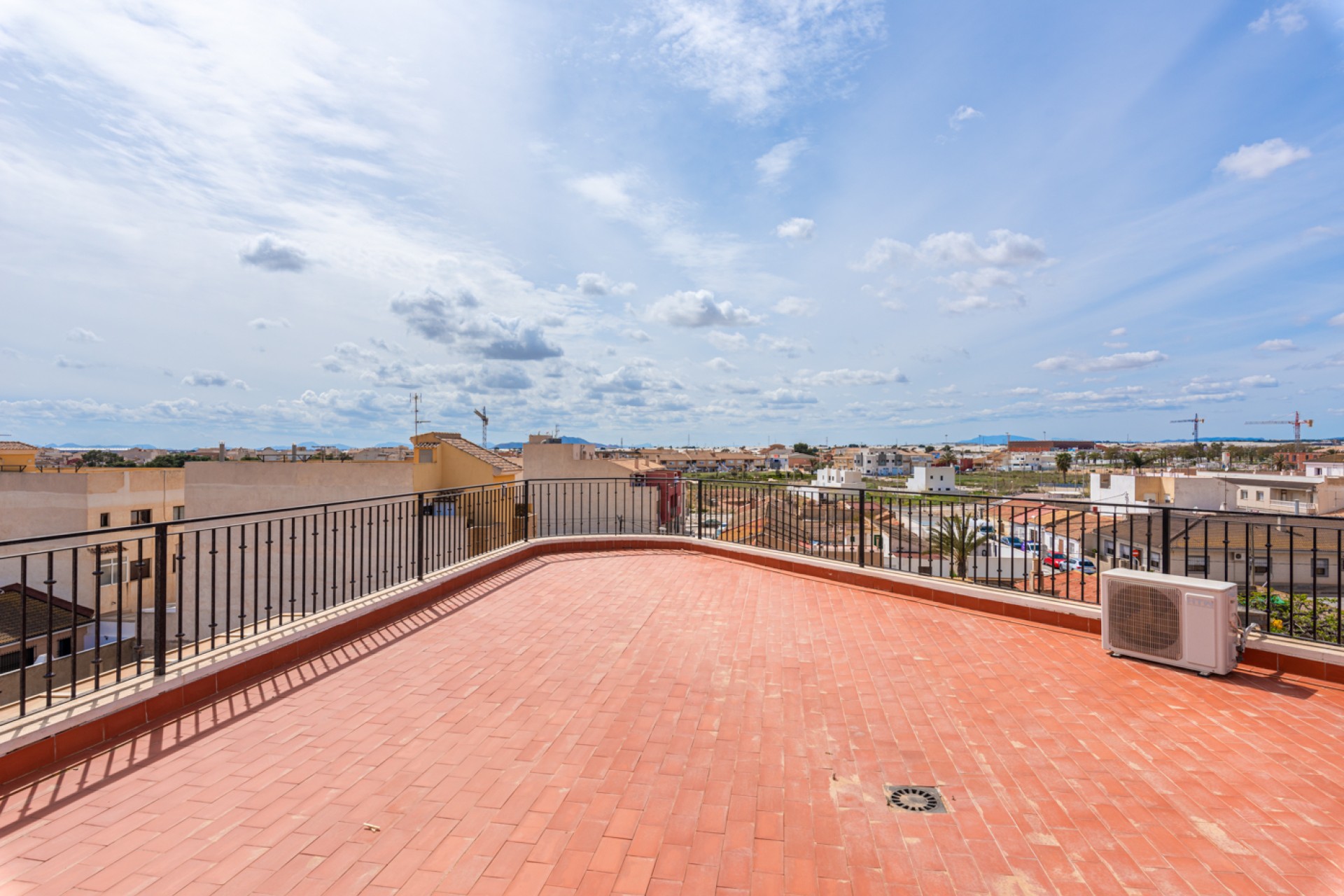 Sale - Apartment - Pilar de La Horadada