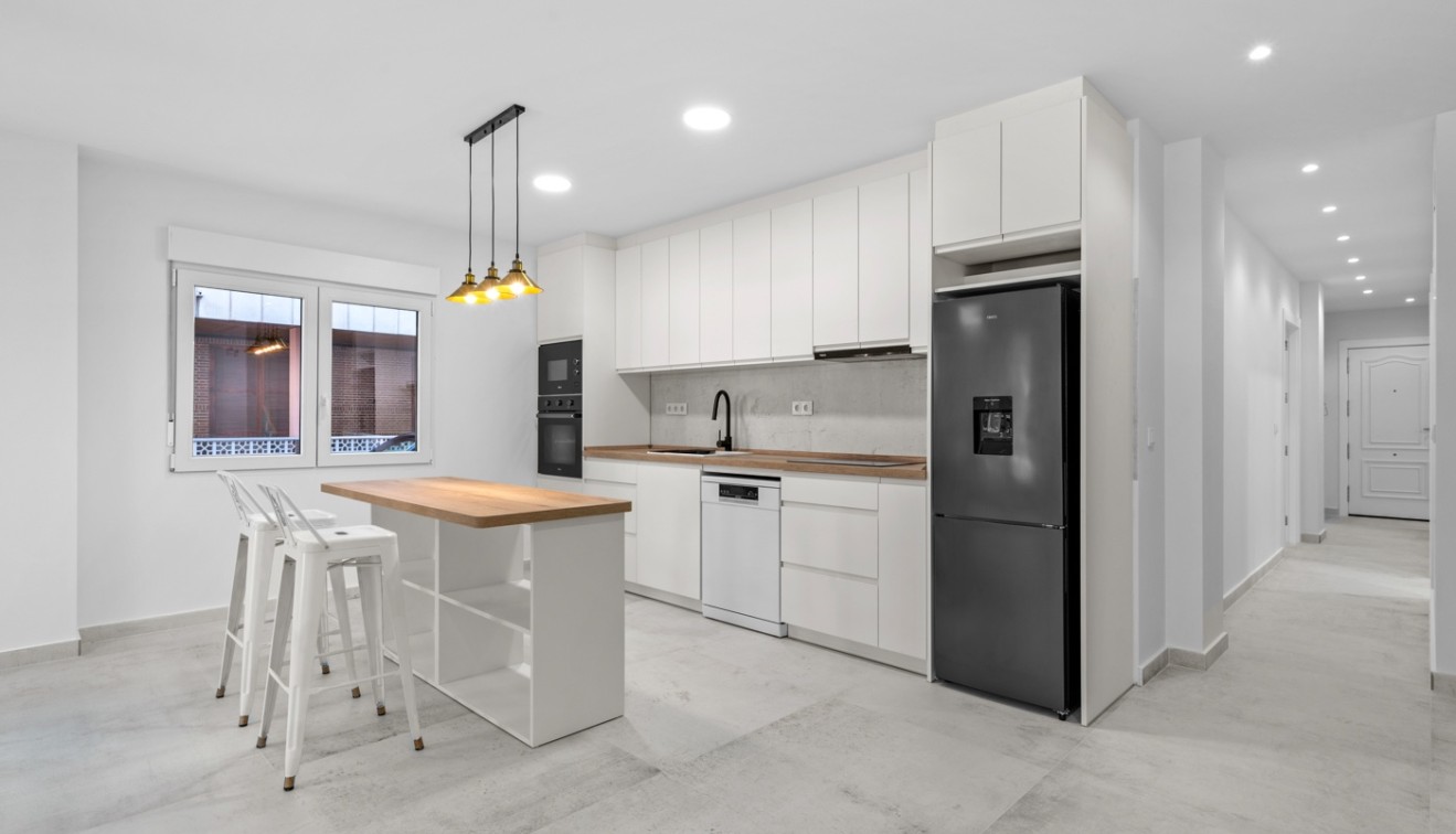 Sale - Apartment - Torrevieja - Playa del Acequión