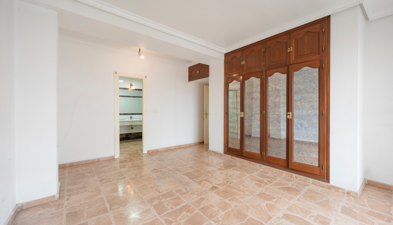 Sale - Apartment - Torrevieja